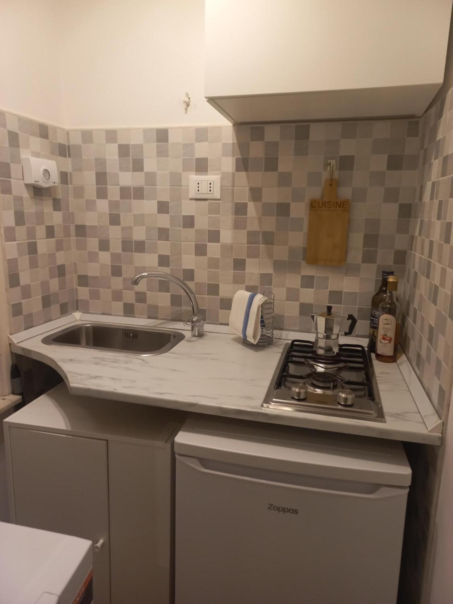 Monolocale Suite Con Terrazzino Roma Ngoại thất bức ảnh